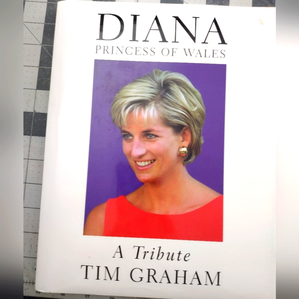 Diana Princess of Wales Book by Tim Graham